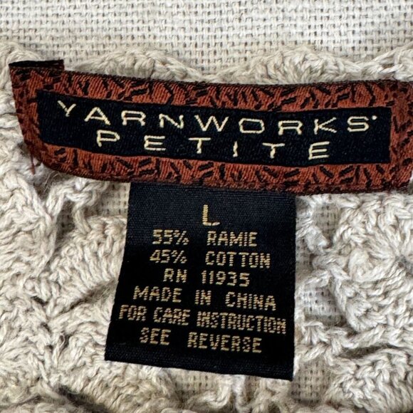 Yarnworks White & Gray Floral Crochet Long Sleeve Sweater Pullover Top L - Picture 7 of 11